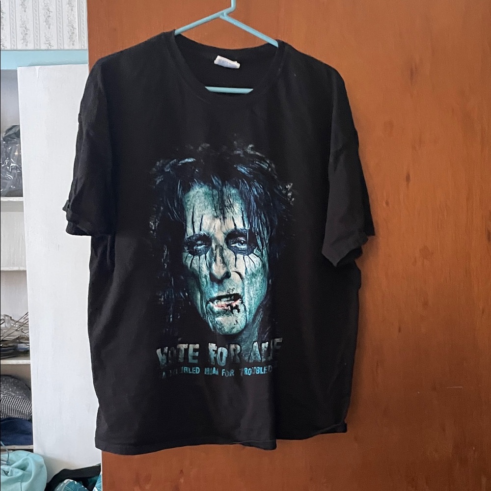 Hanes Black Graphic Tee with Blue Face Design